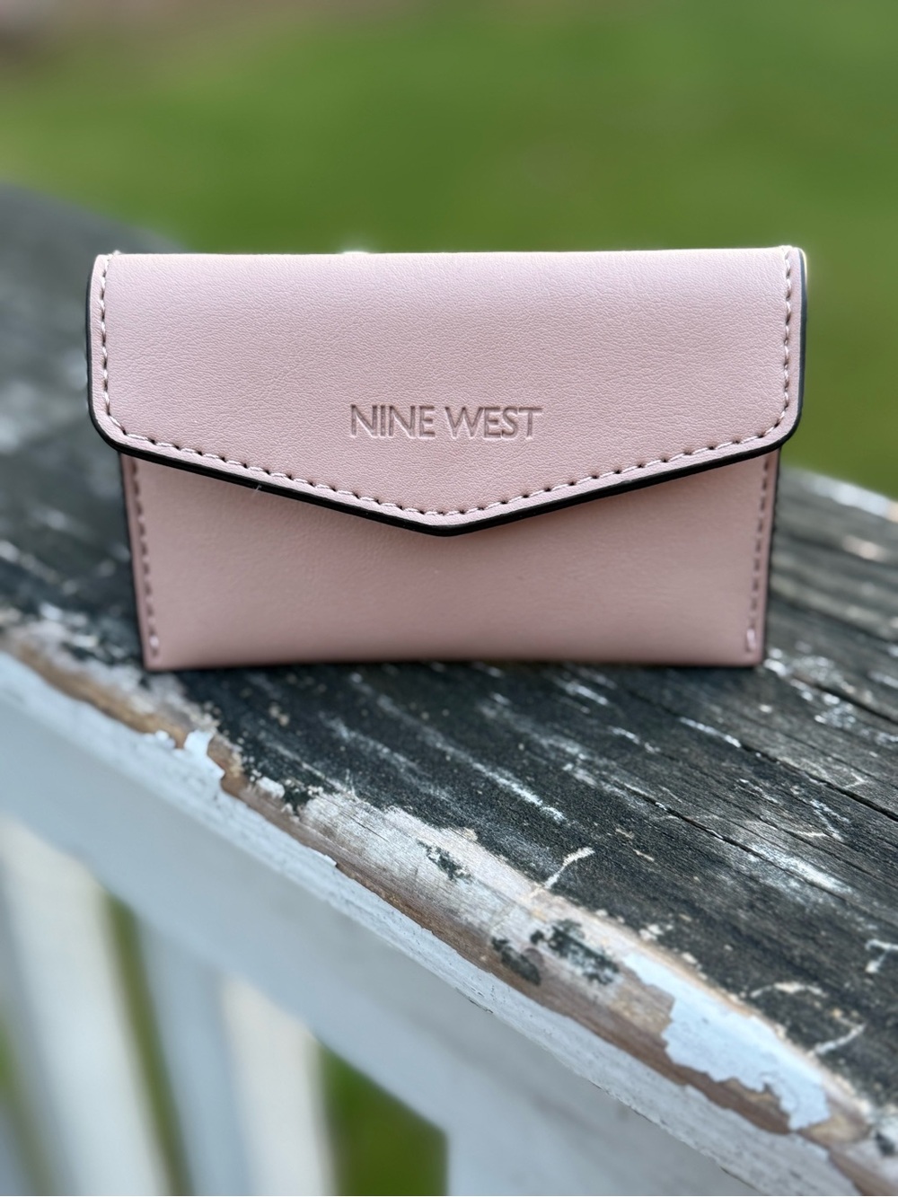NWOT NINE WEST COIN WALLET KEY CHAIN